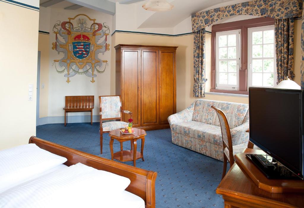 Schlosshotel ヒルシュホルン 部屋 写真